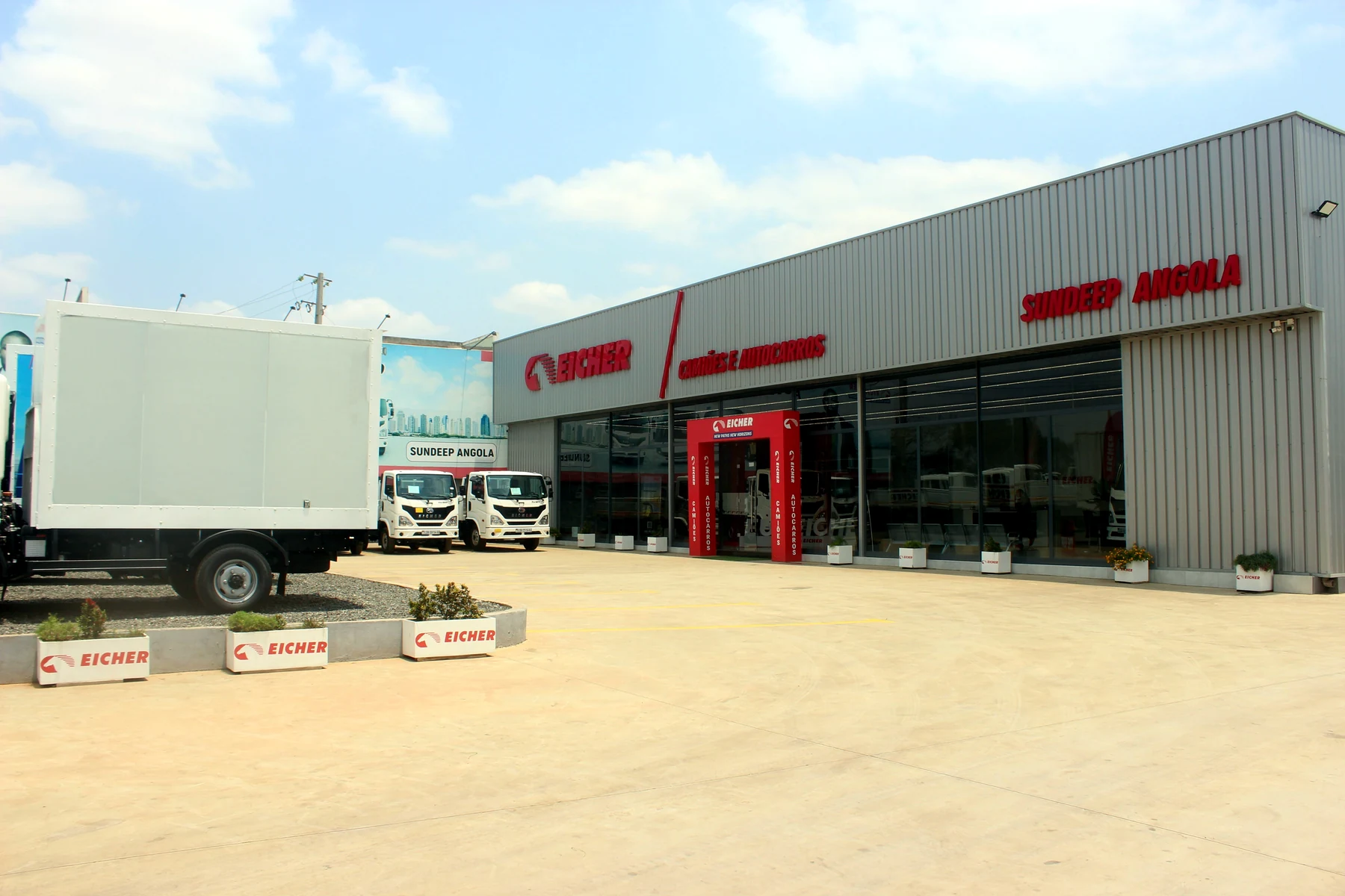 Eicher showroom · Official dealership